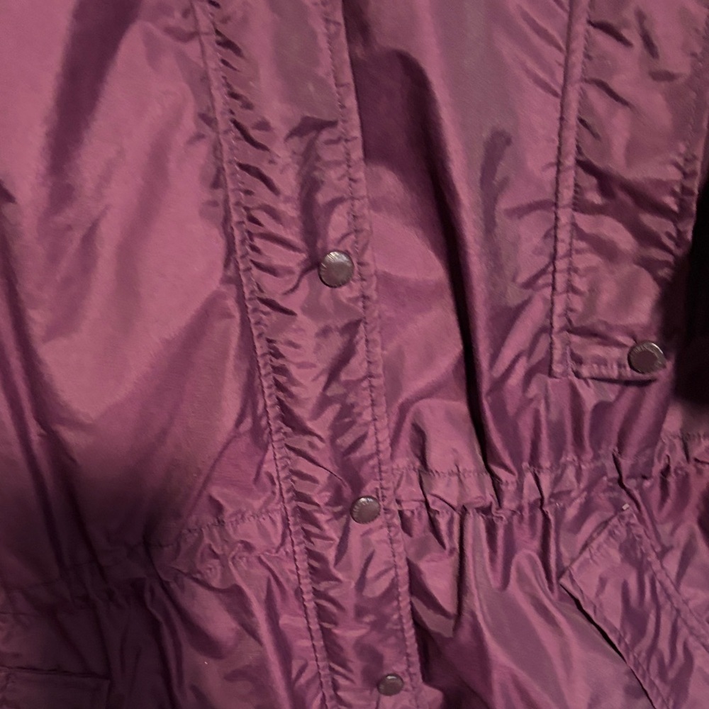 Columbia Women's Deep Burgundy and Forest Green Ski Jacket - Picture 7 of 13
